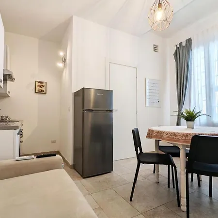 Octopushome Apartament Bari